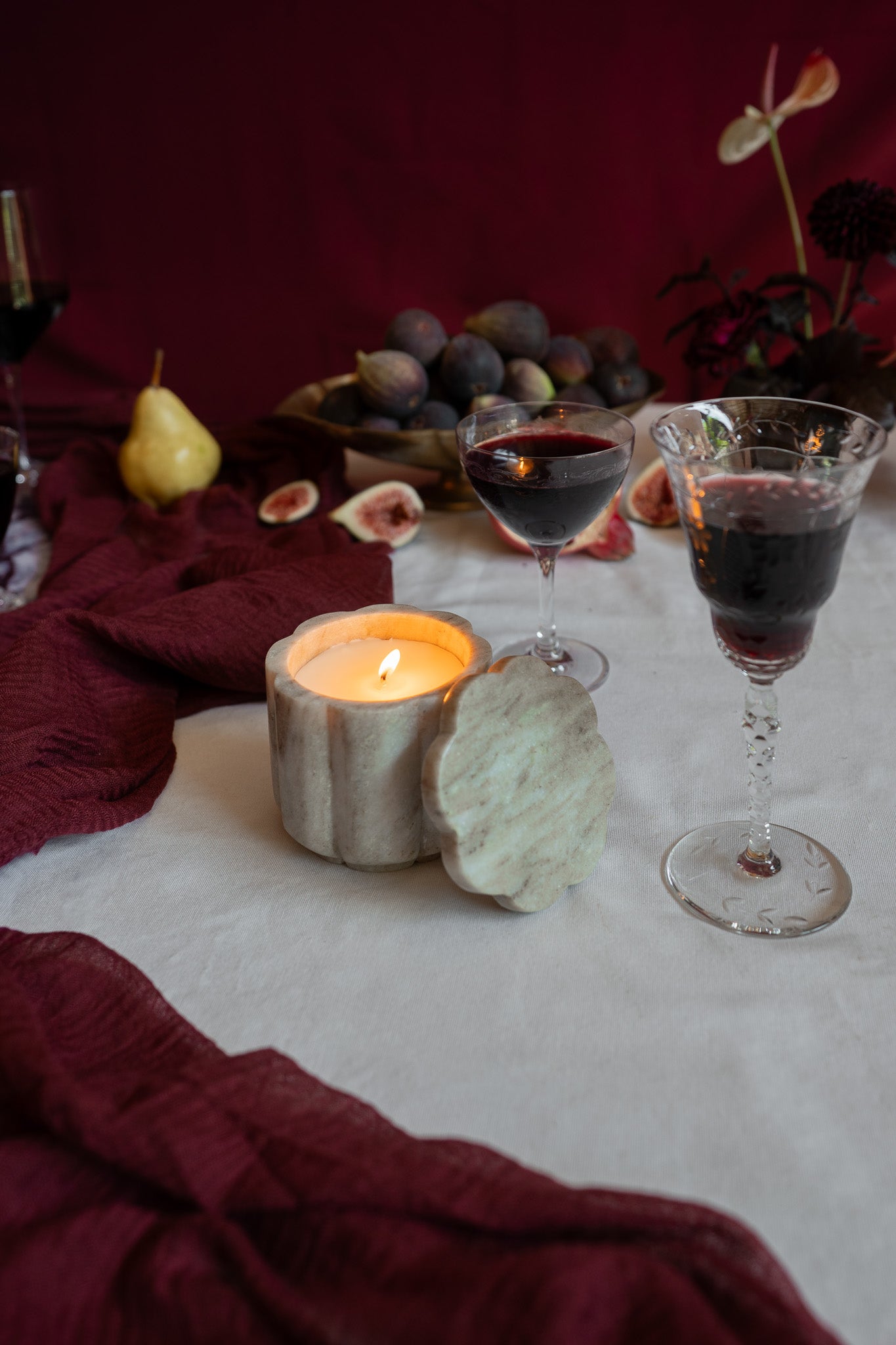 White Musk & Bamboo Marble Candle